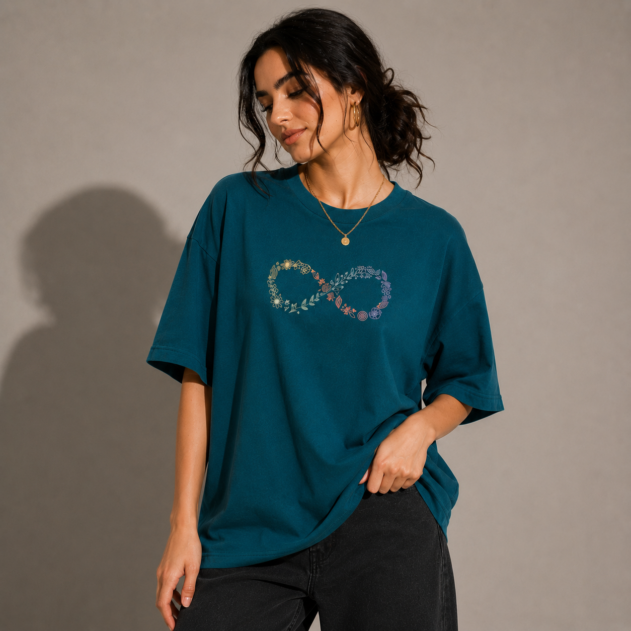 Floral Infinity – Women's Minimal Tee