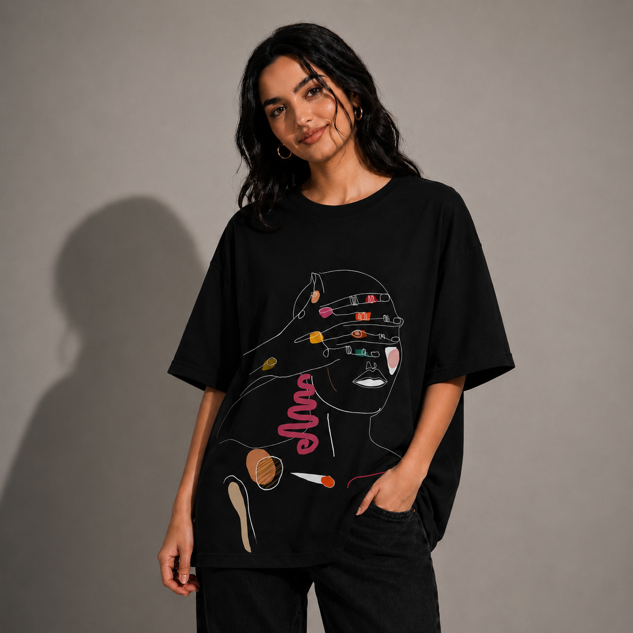 Hidden Muse – Women’s Oversized T-Shirt