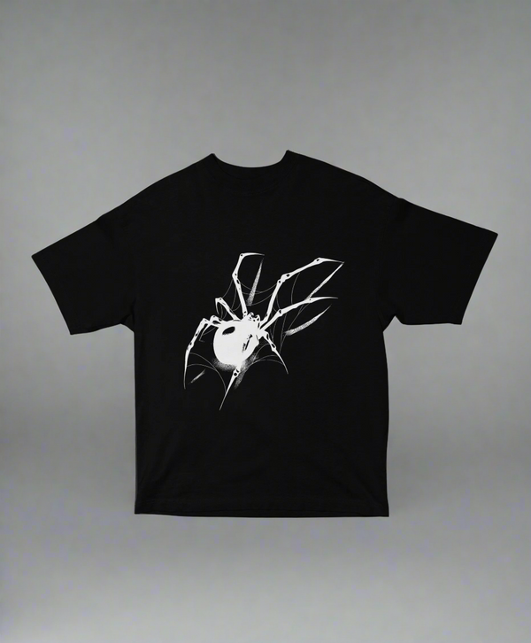 White Widow – Unisex Oversized Tee